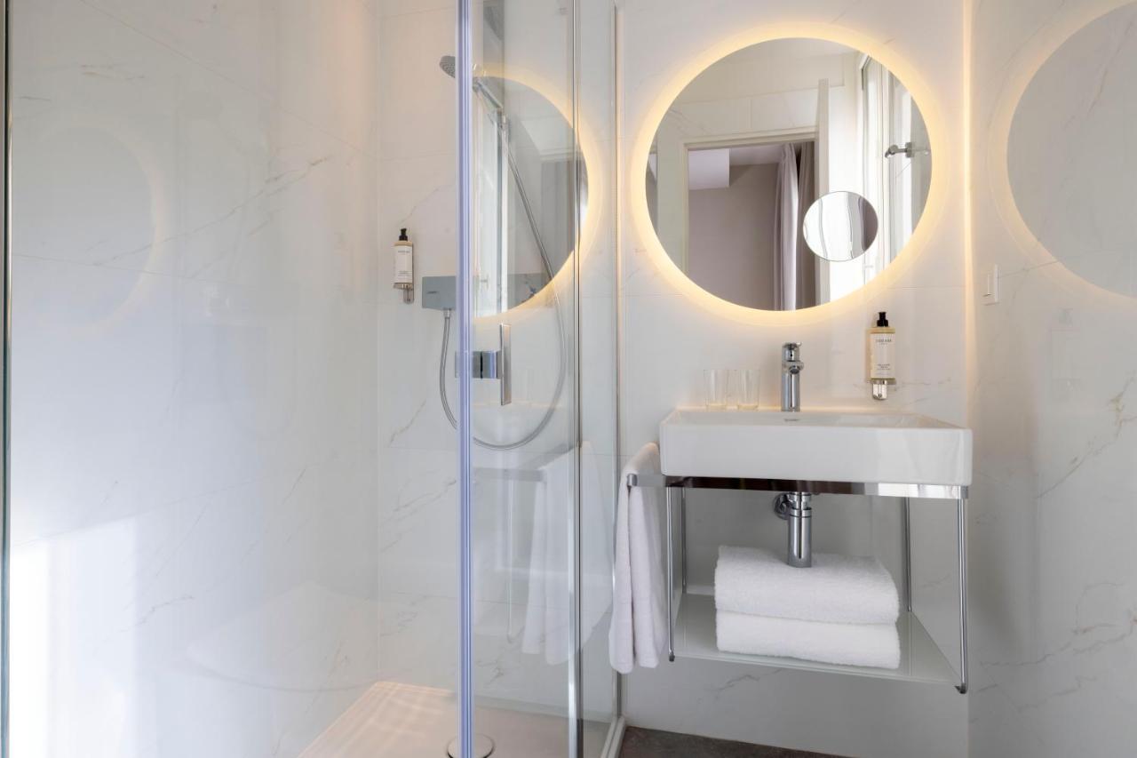 Deluxe Two Connecting Double Rooms
