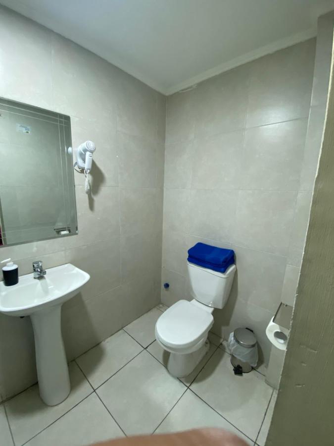 Double Room Private Bathroom