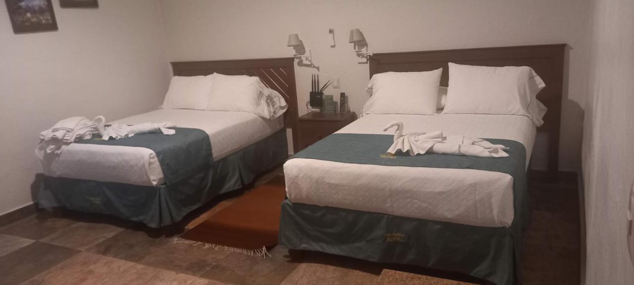 Standard Twin Room Sofa