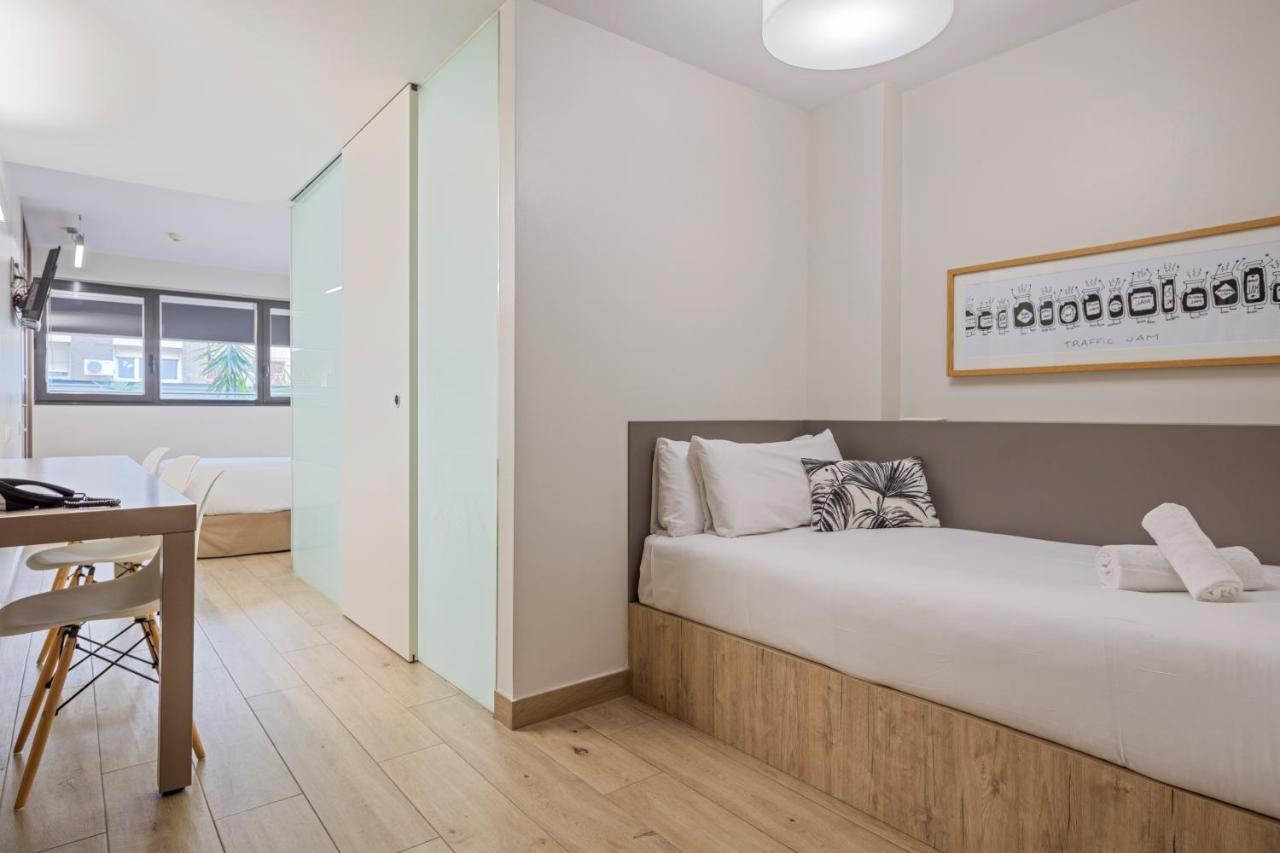 Triple Room,1729997694:JPEG