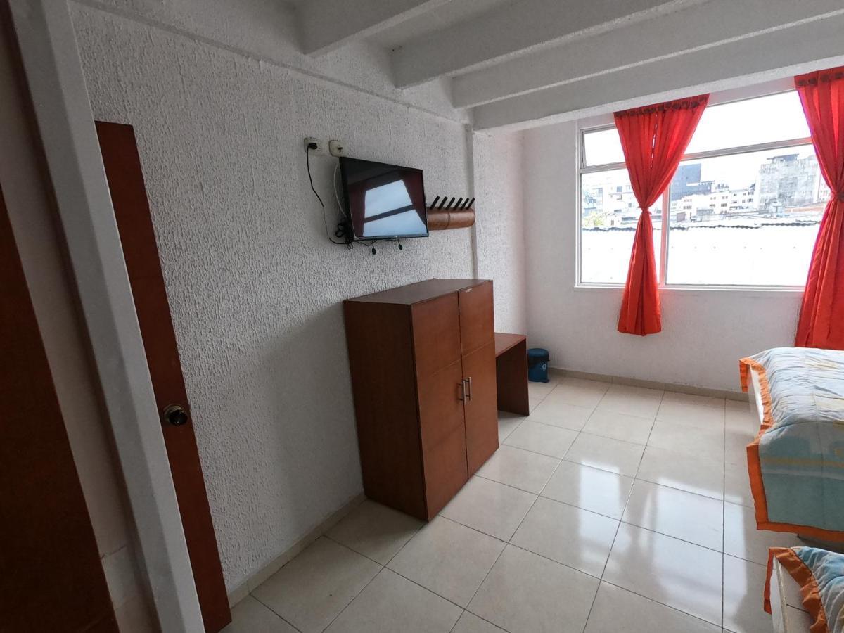 Habitación Familiar con baño privado