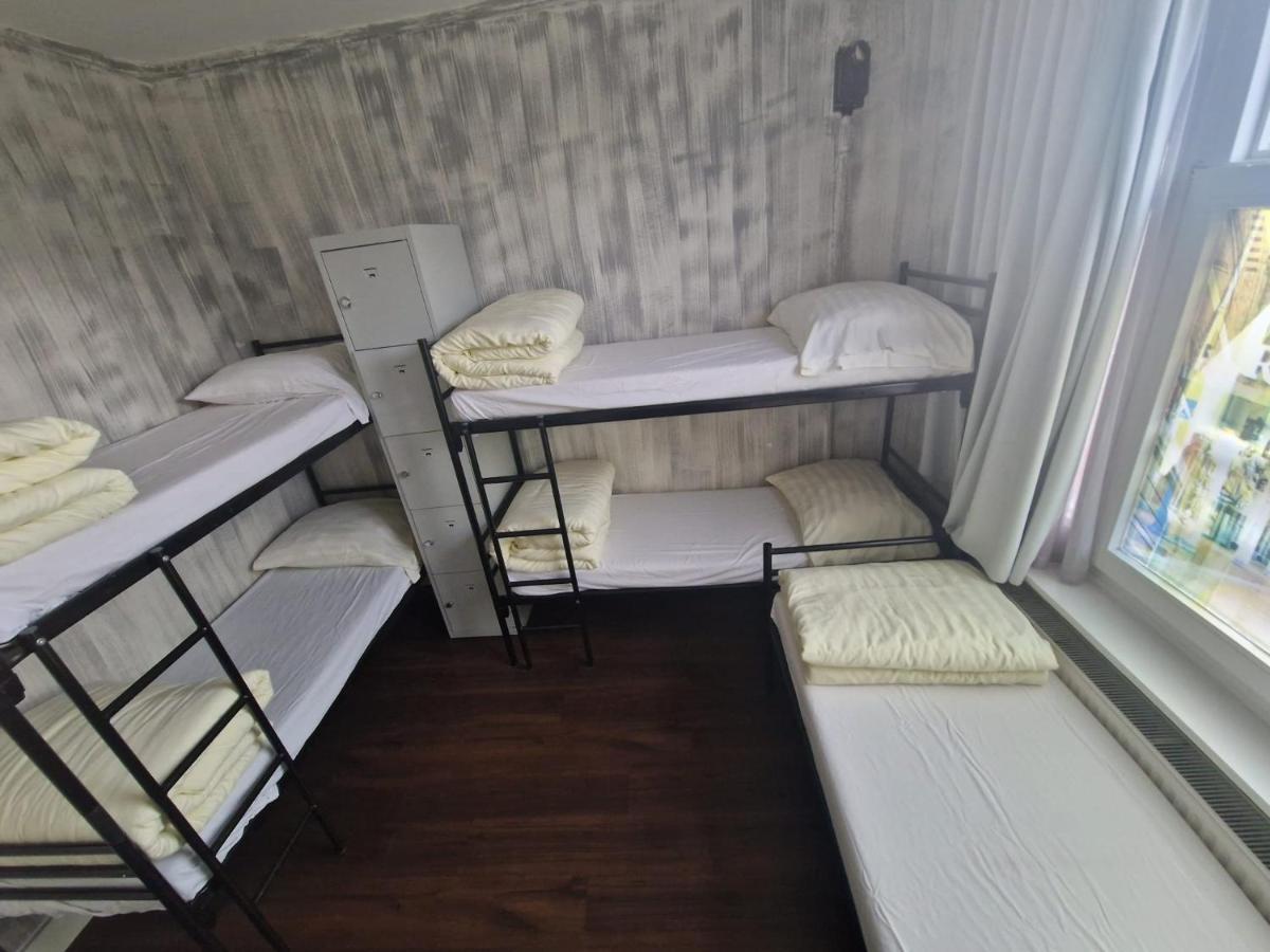 Family Room,1651741229:JPEG