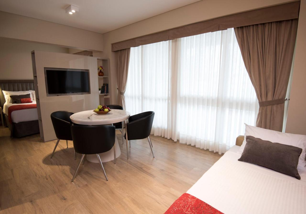 Triple Suite,1220317567:JPEG