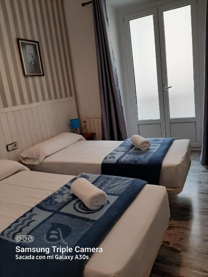 Standard Twin Room,1319559385:JPEG