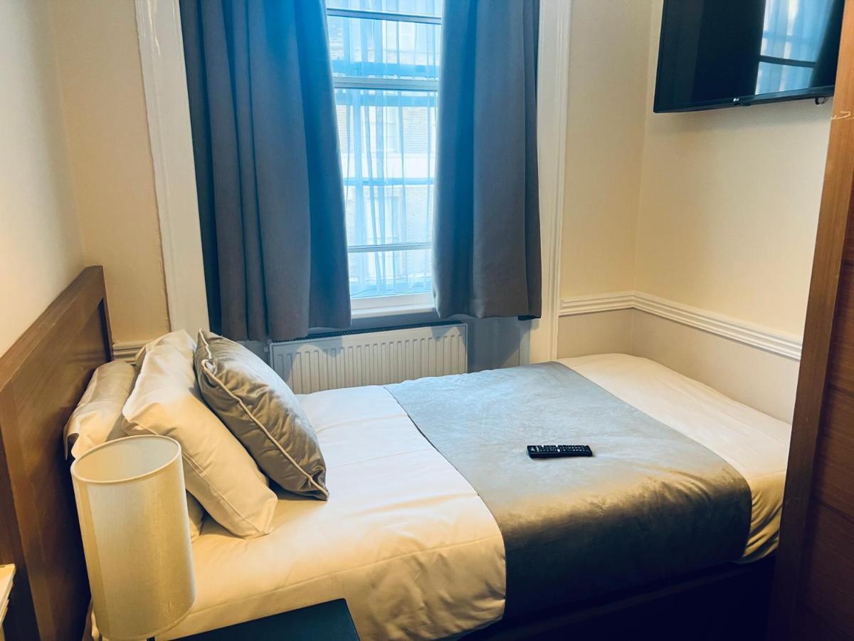 Single Room,1324122466:JPEG