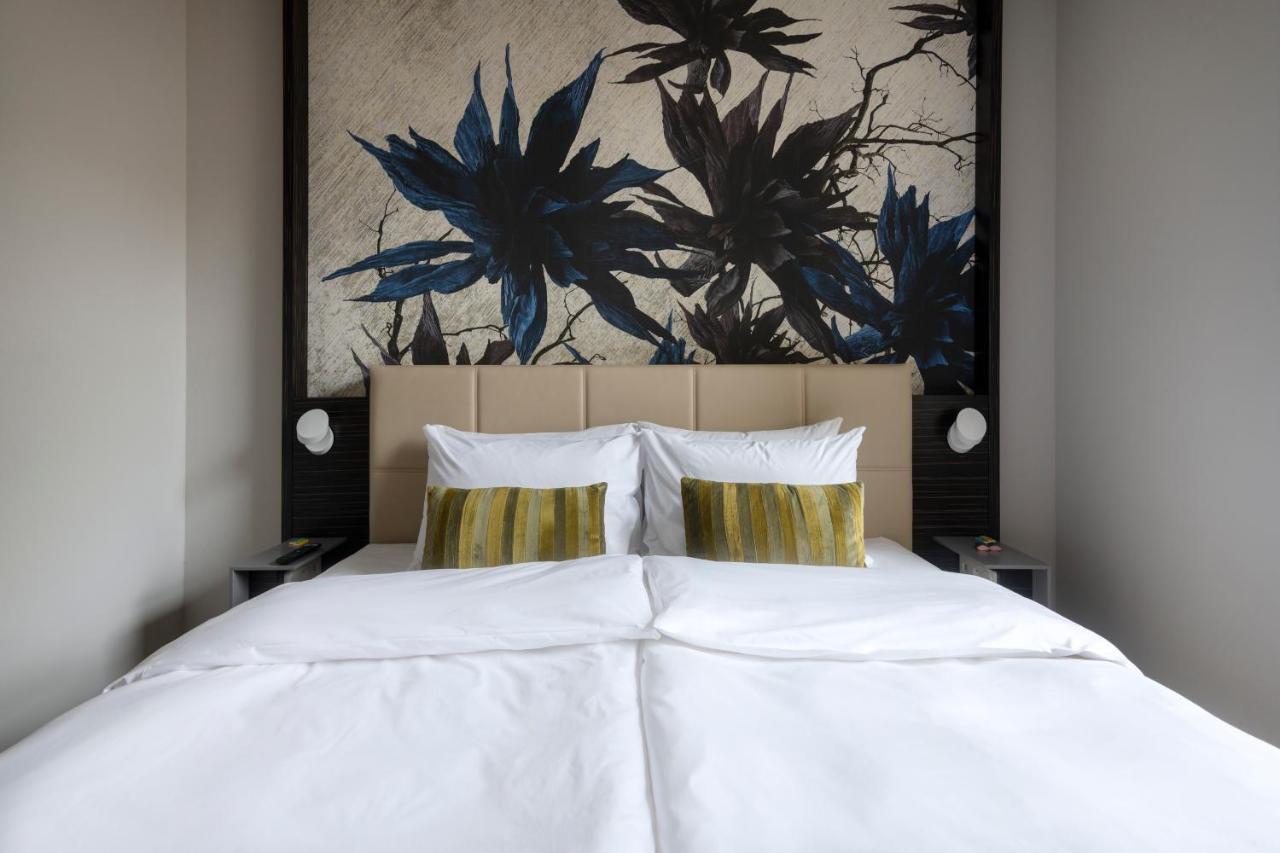 1 Bedroom Apartment Sofa Bed,1591294177:JPEG