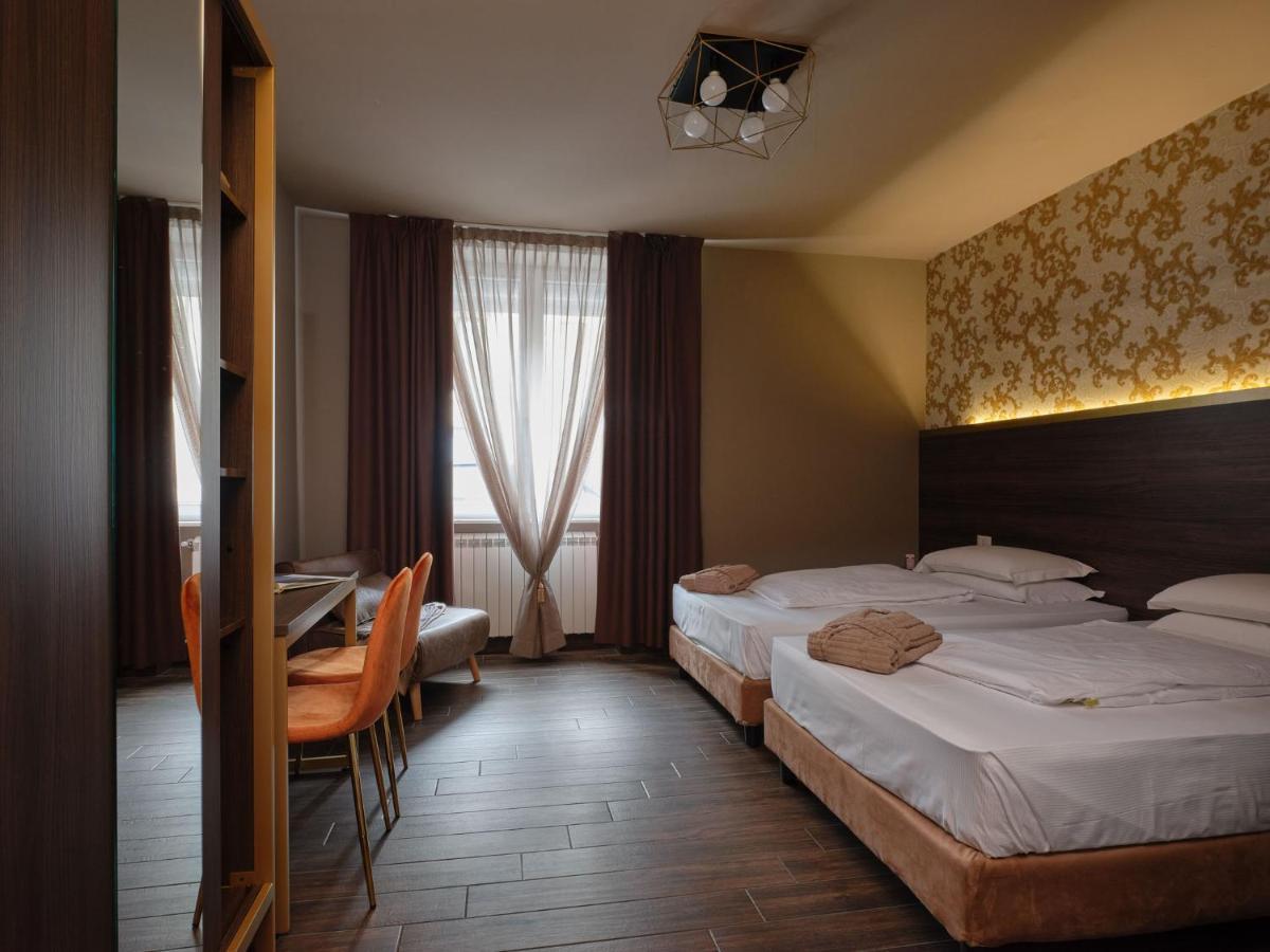 Double or Twin Room,1329629354:JPEG