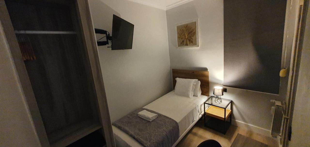 Single Room Private Bathroom,1328166971:JPEG