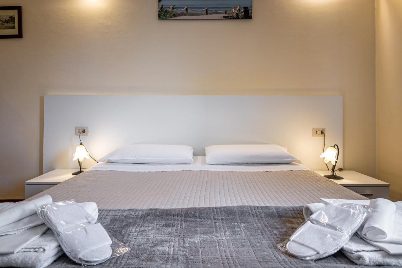 Standard Double Room,1328314220:JPEG