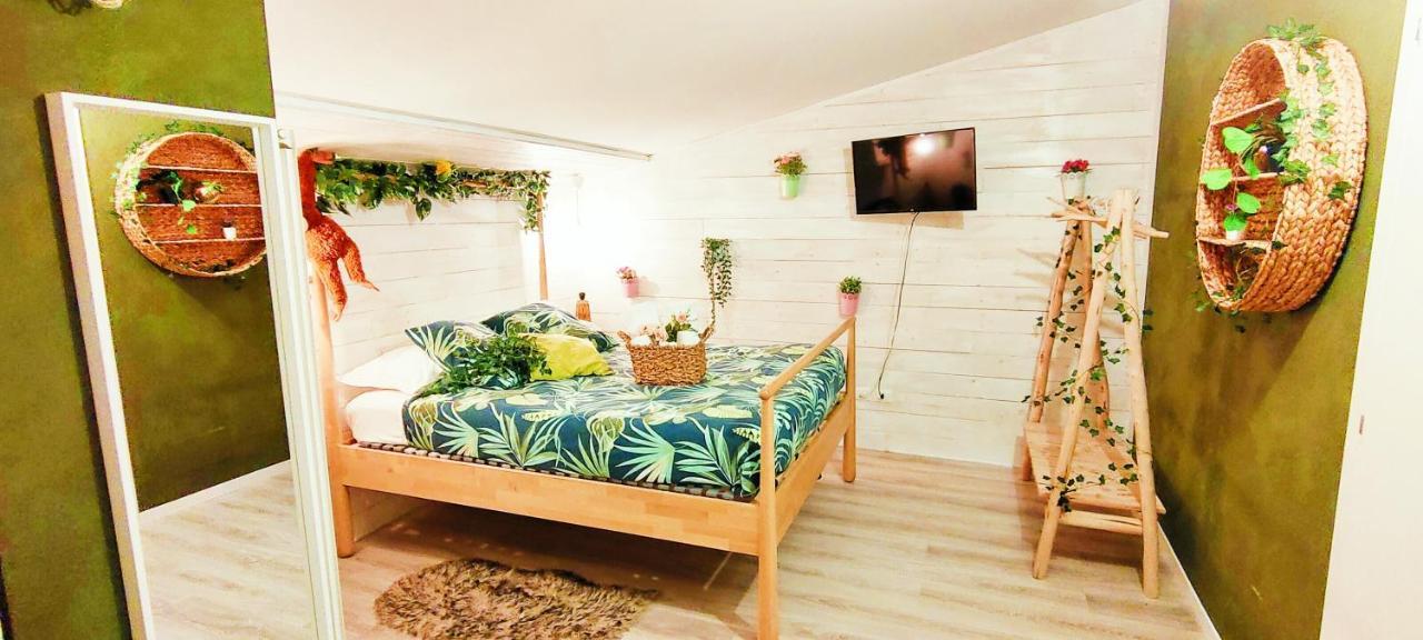 Deluxe Family Suite,1328495732:JPEG