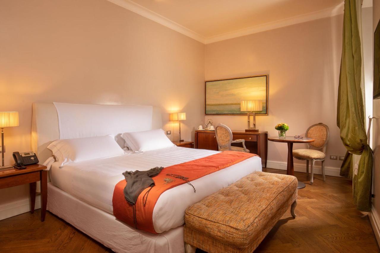 Double or Twin Room Annex Building Via del Corso 75,1069381975:JPEG