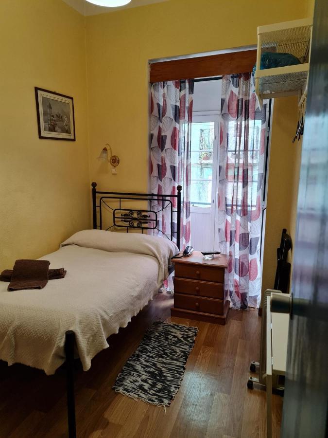 Camera Singola con Bagno in Comune