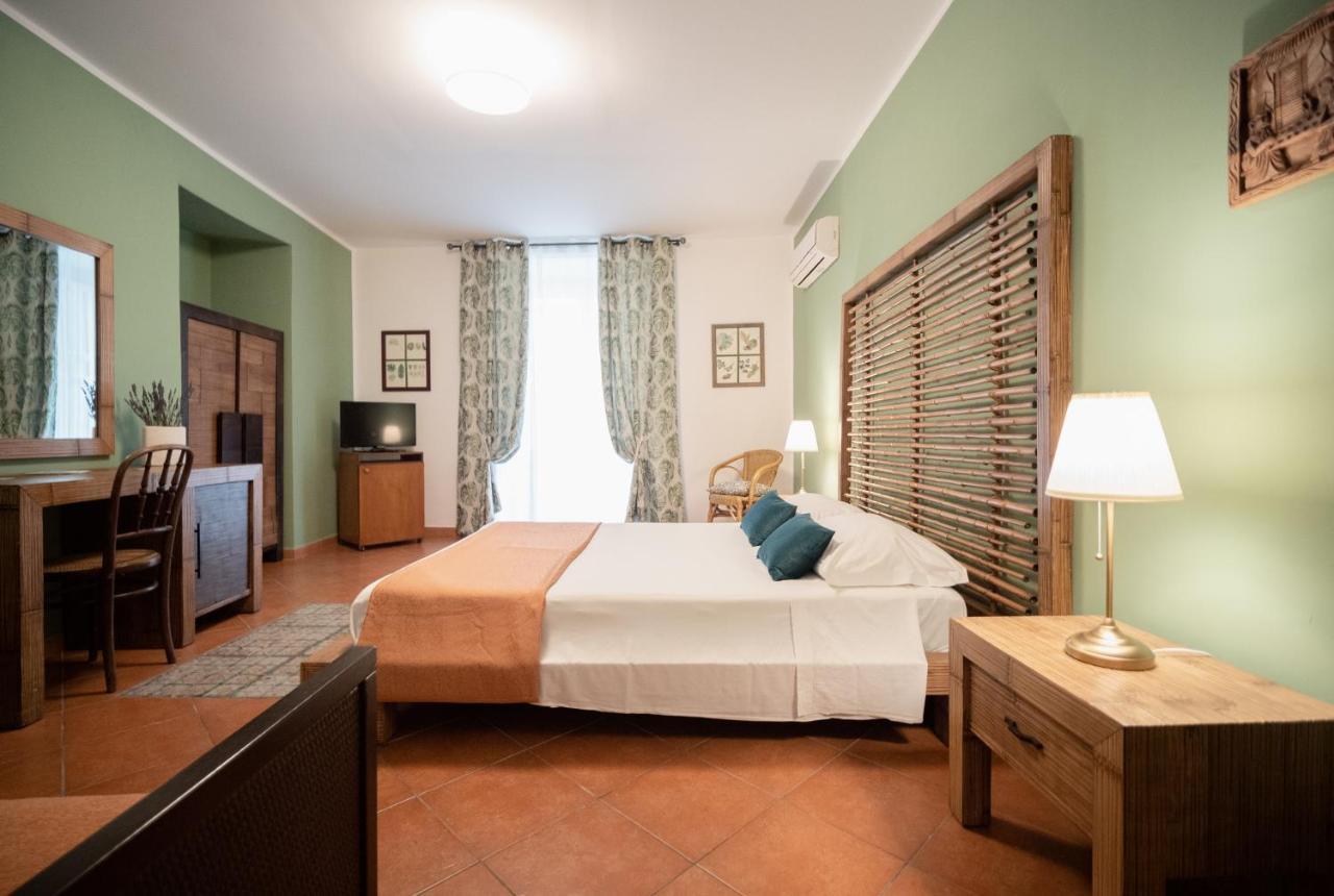 Classic Quadruple Room