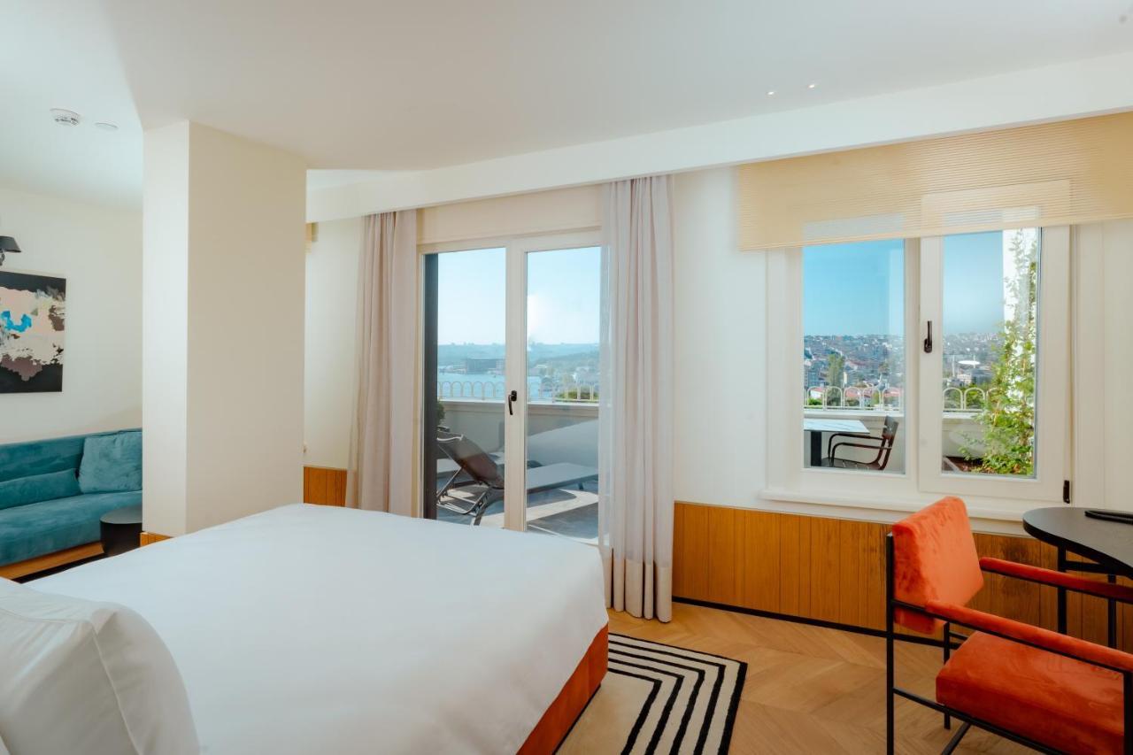 Deluxe Double Room Balcony Sea View,1331642885:JPEG