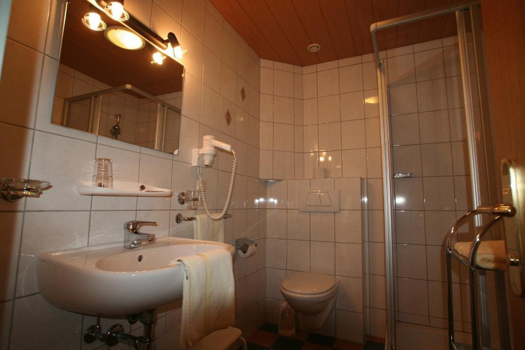 Double Room,1022399605:JPEG