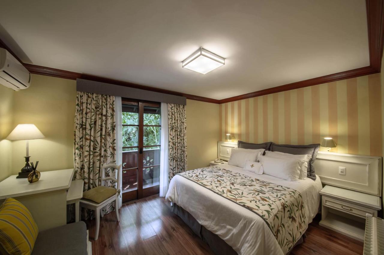 Deluxe Room,1742664669:JPEG