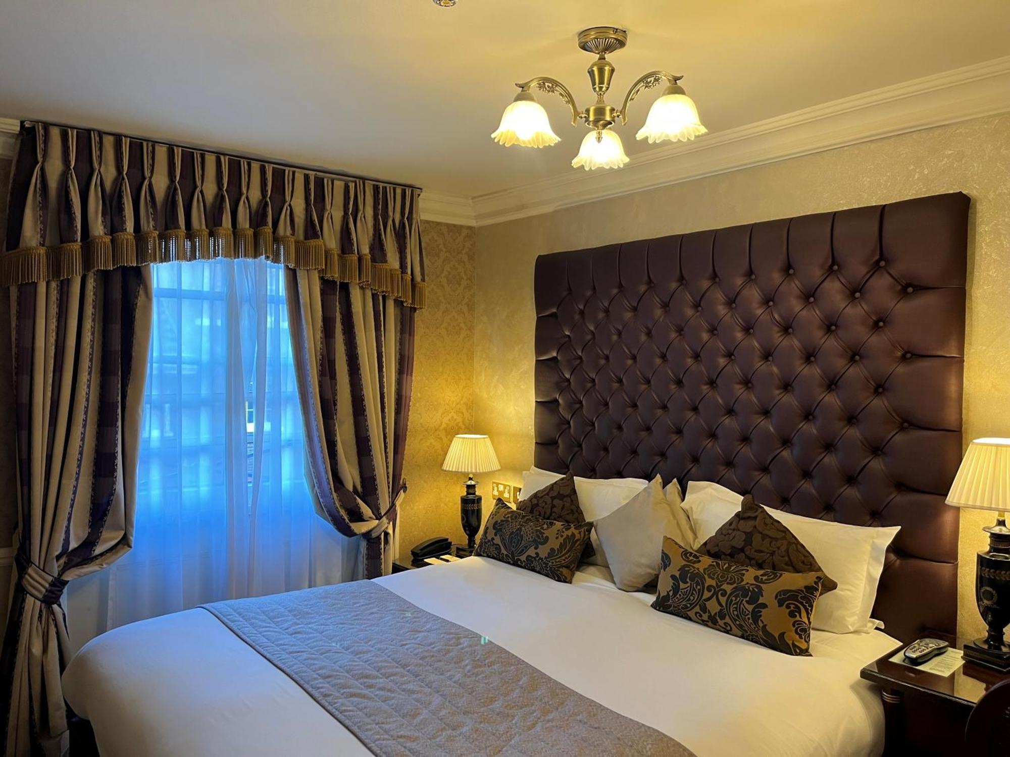 One-Bedroom Suite,1333330853:JPEG