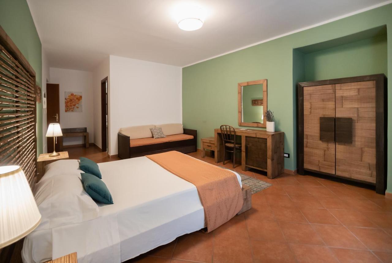 Classic Quadruple Room