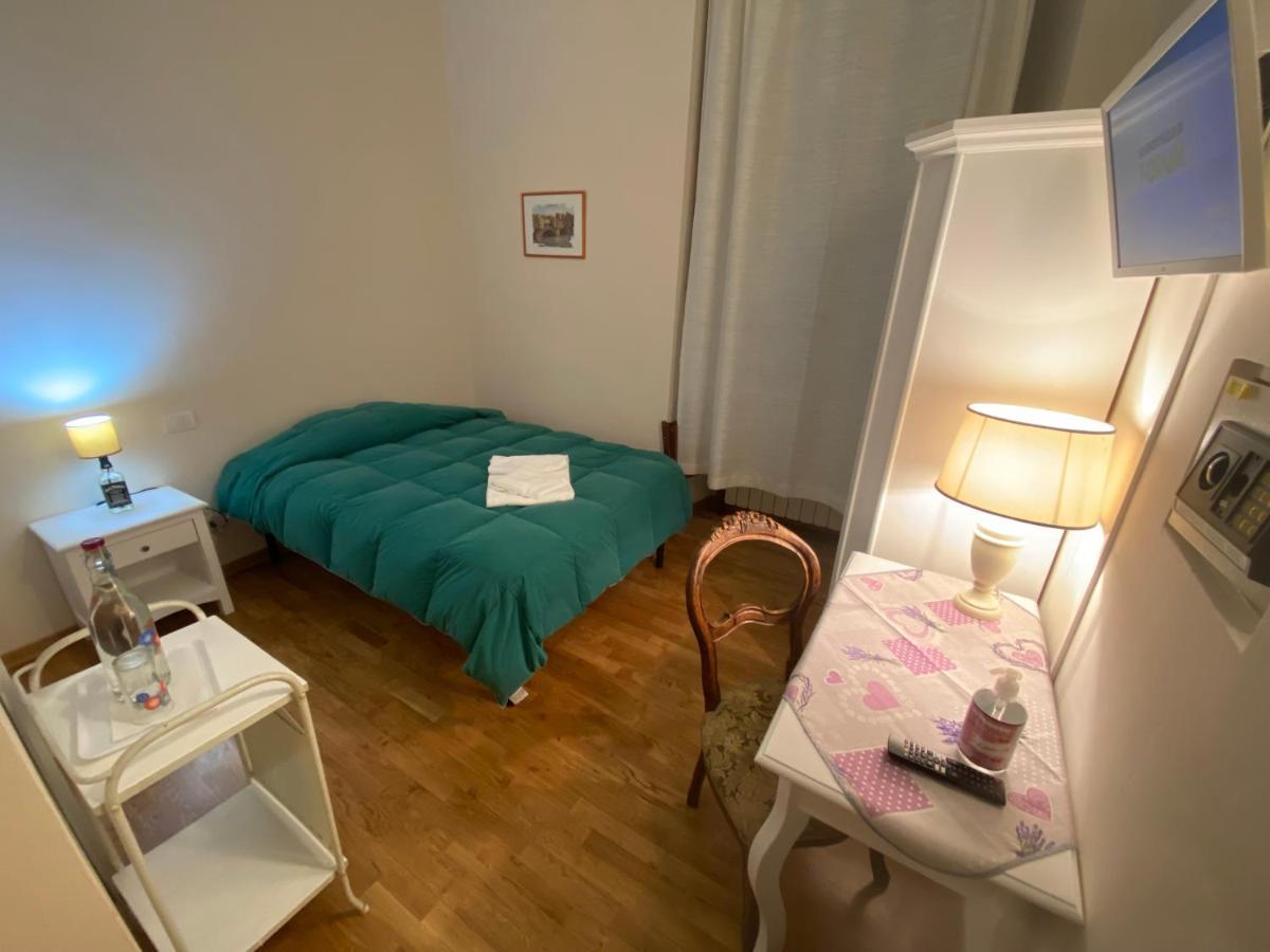 Single Room French Bed,1333709330:JPEG