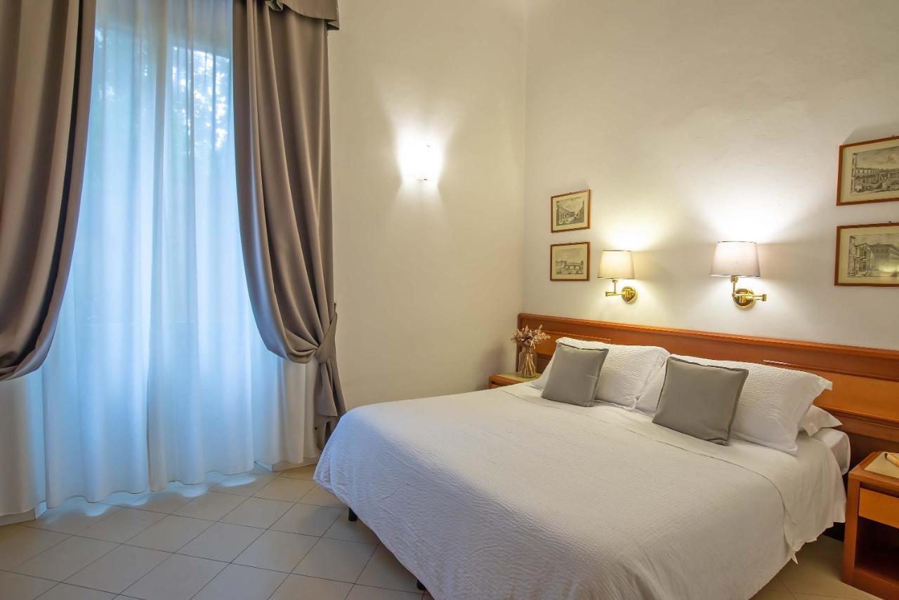 Double or Twin Room,1338796478:JPEG