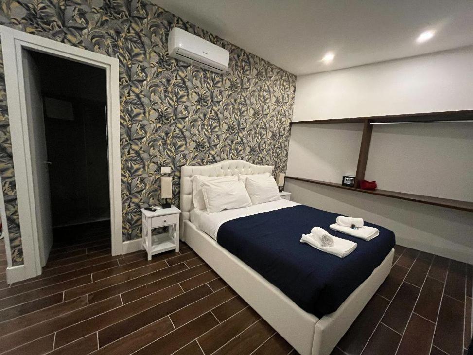 Standard Double Room,1349769139:JPEG