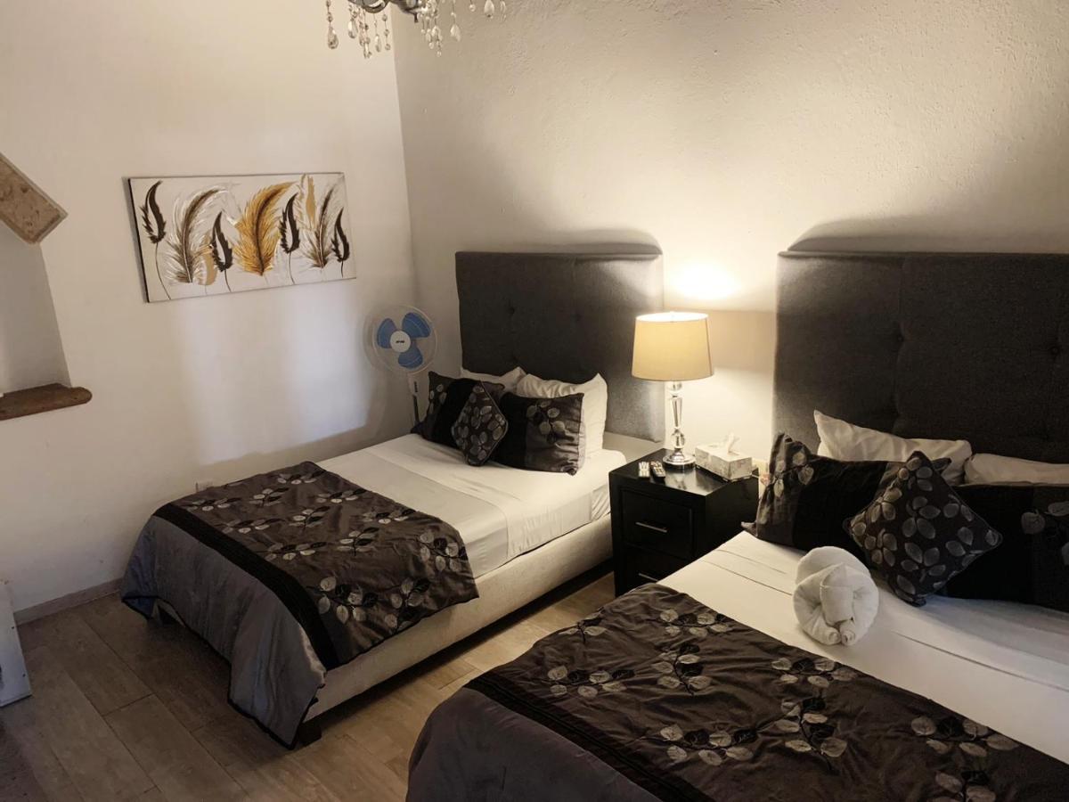Standard Villa,1339049669:JPEG