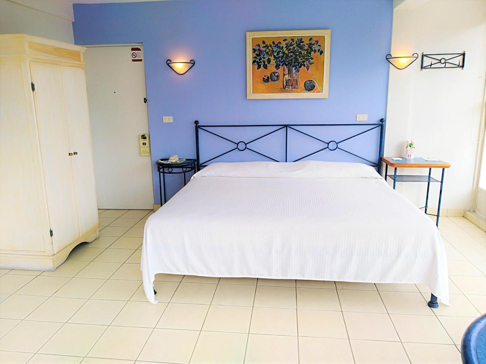 King Room,1345716878:JPEG