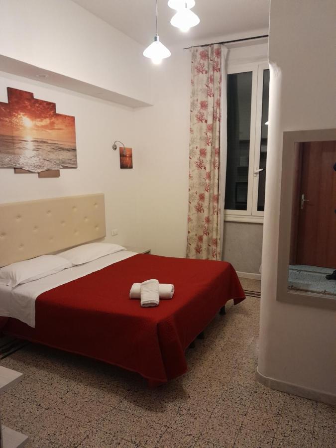 Double or Twin Room Bathroom,1343926541:JPEG