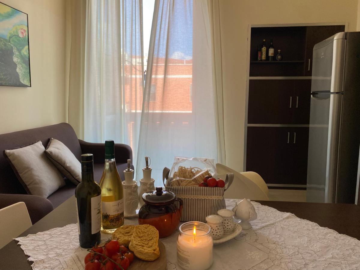 Two-Bedroom Apartment,1349074283:JPEG