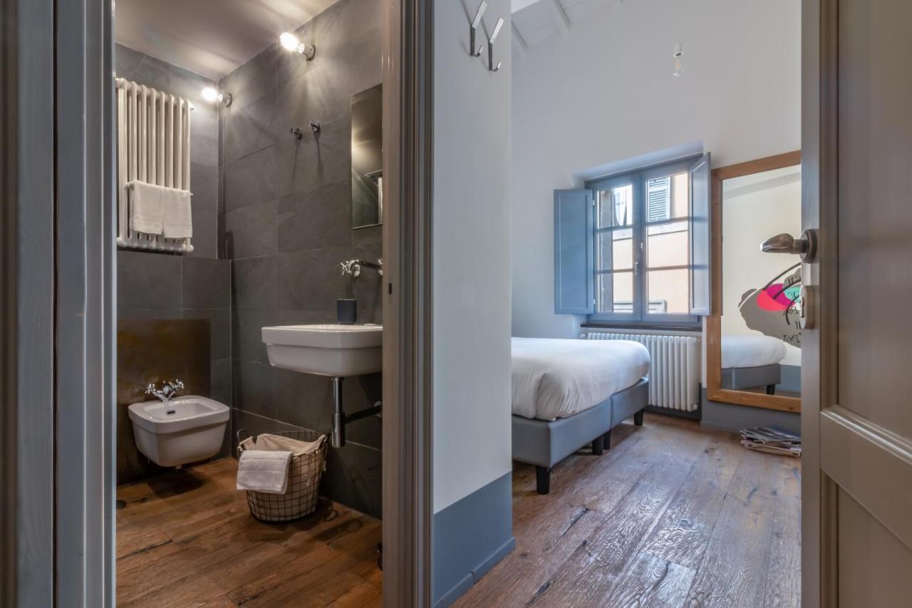 Double or Twin Room Private Bathroom