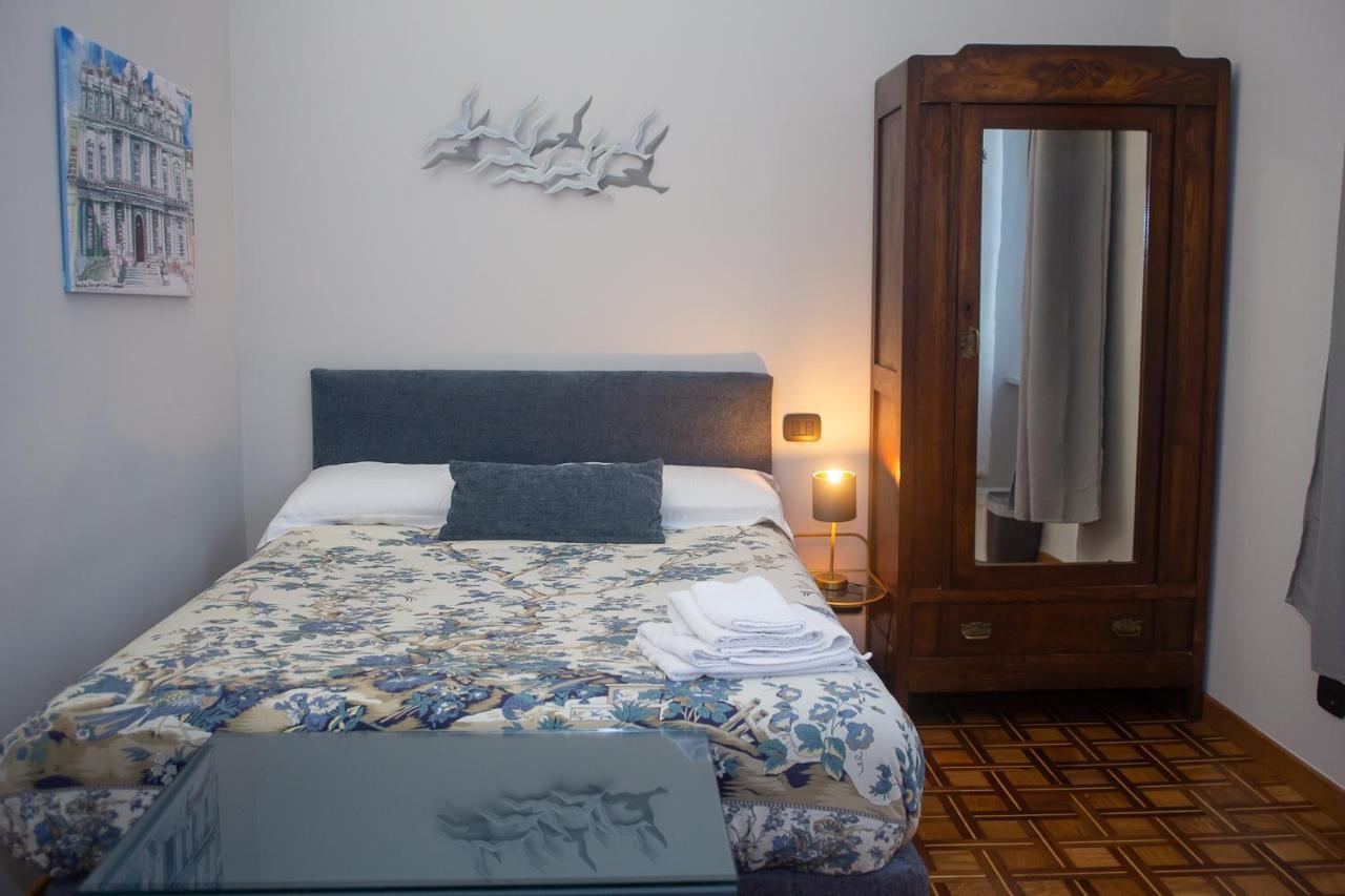Small Double Room,1529977630:JPEG