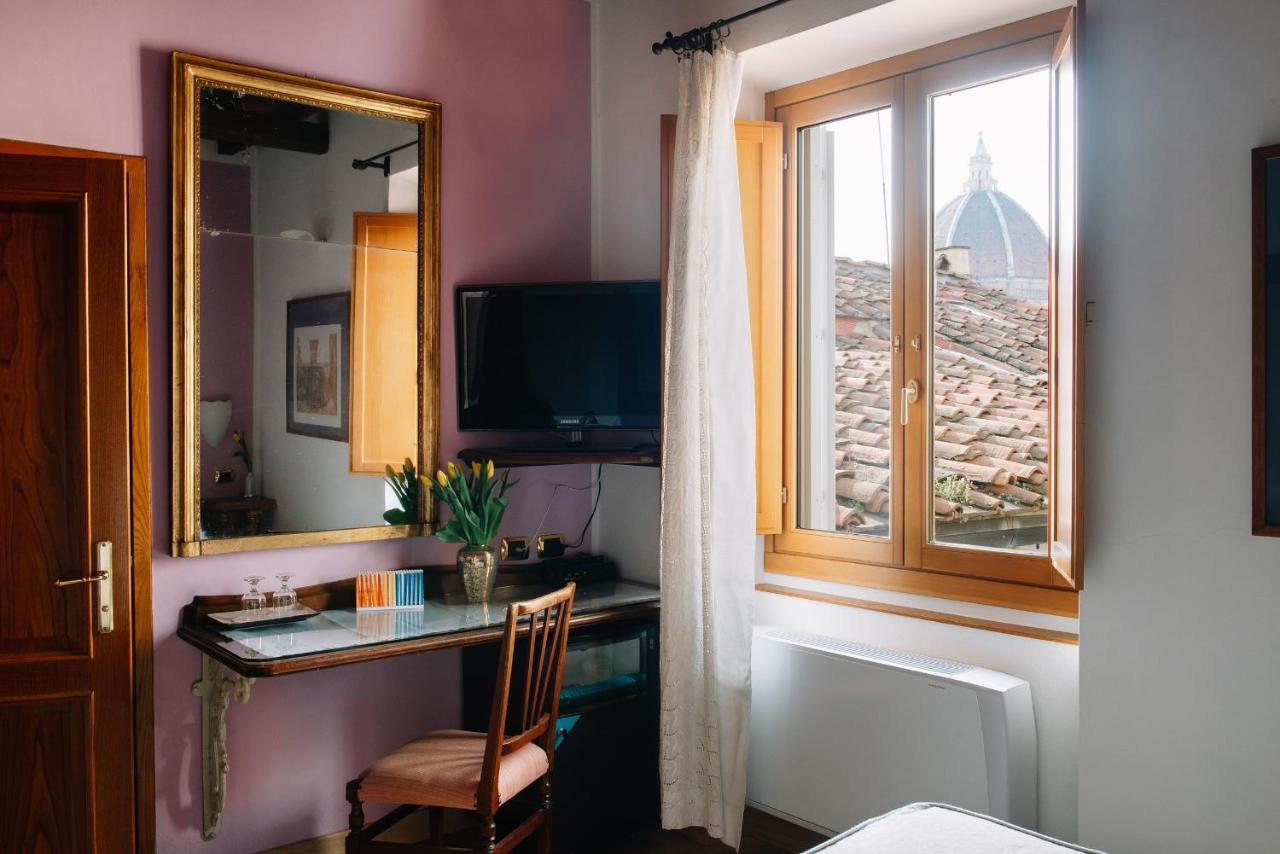 Double Room,1346365349:JPEG