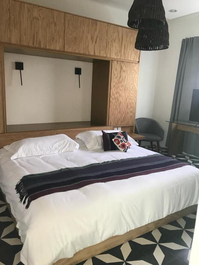 Double Room,1346030558:JPEG