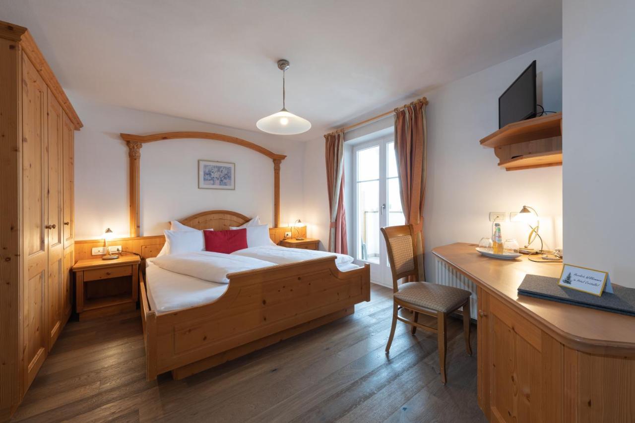Double Room Balcony,1346166566:JPEG
