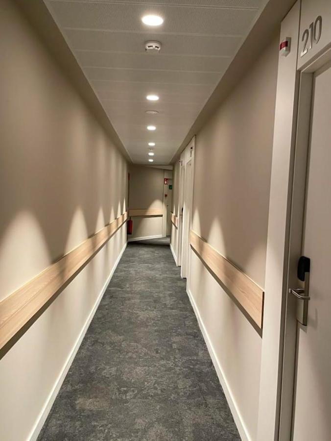 Twin Room Terrace,1346258783:JPEG