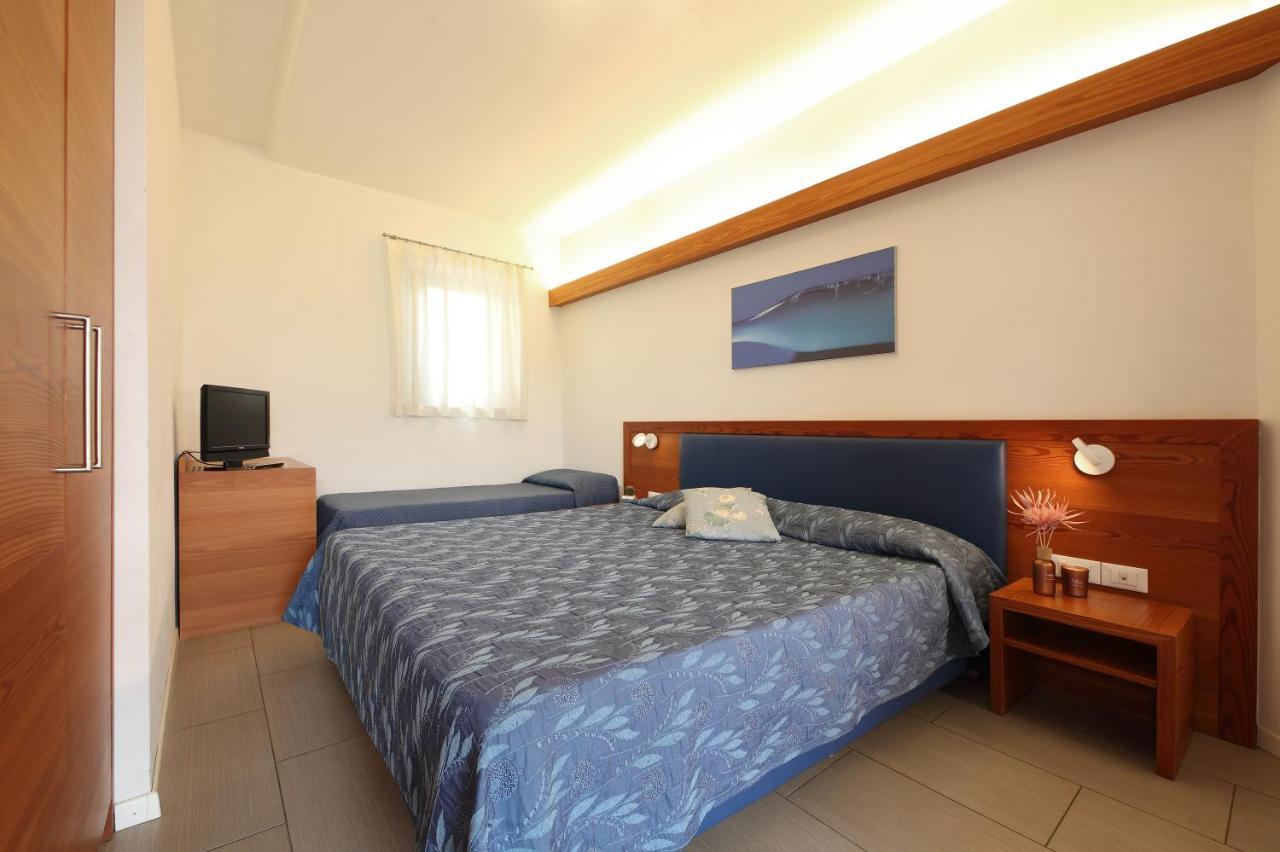 Triple Room,1346212940:JPEG