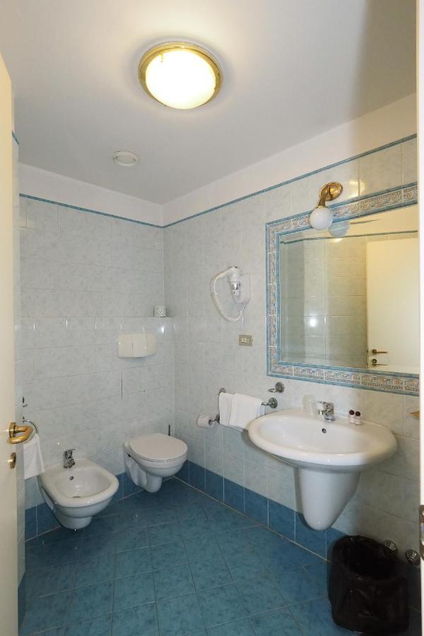 Standard Double Room,1668046770:JPEG