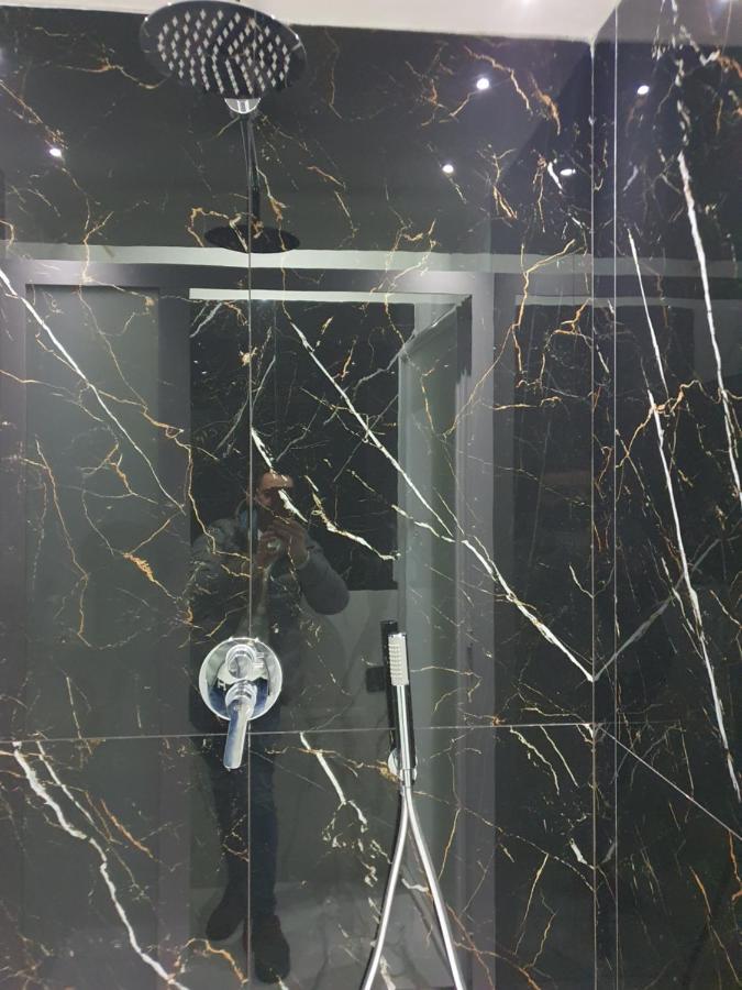 Deluxe Room,1520832529:JPEG