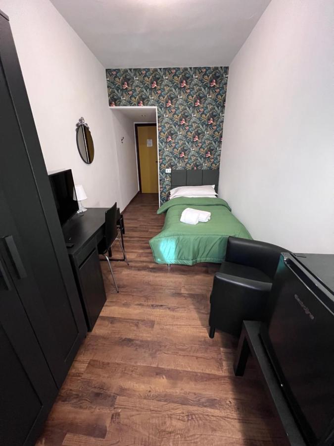 Single Room,1353719620:JPEG
