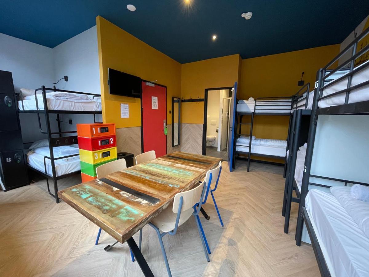 Private Room