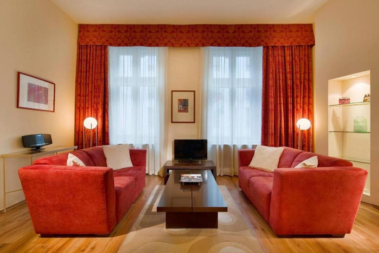Ambassador Suite,1274894437:JPEG