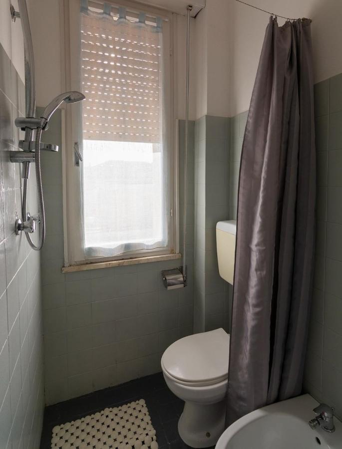 Double or Twin Room Balcony frontal Sea view