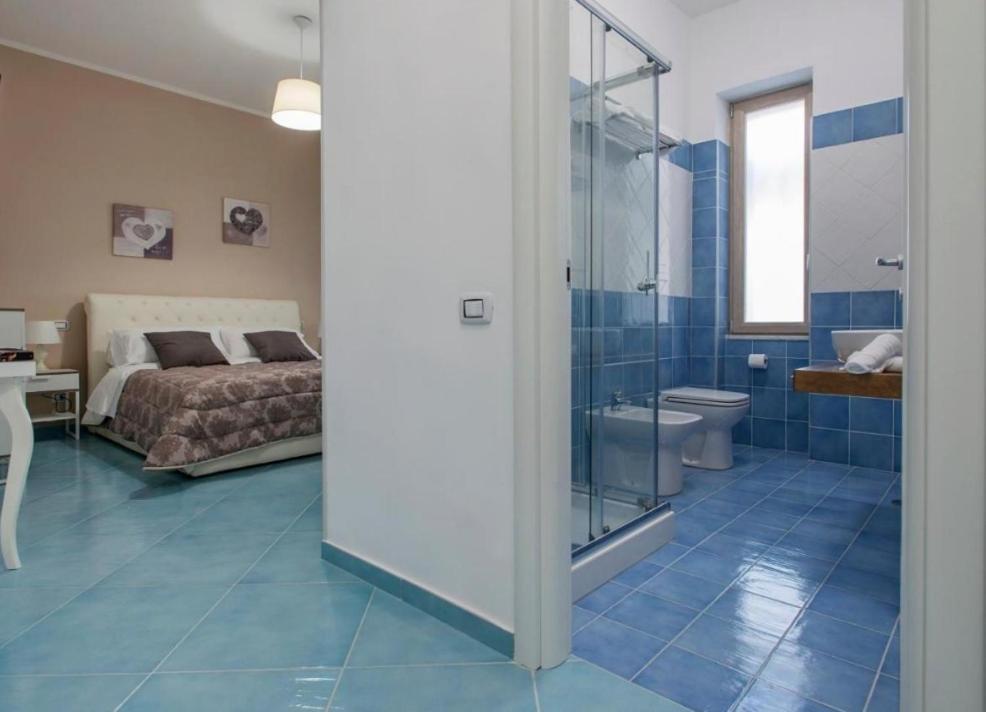 Double Room,891670210:JPEG