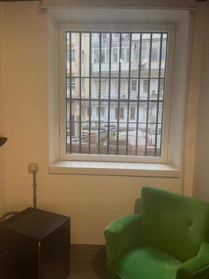 Double Room,1348947224:JPEG