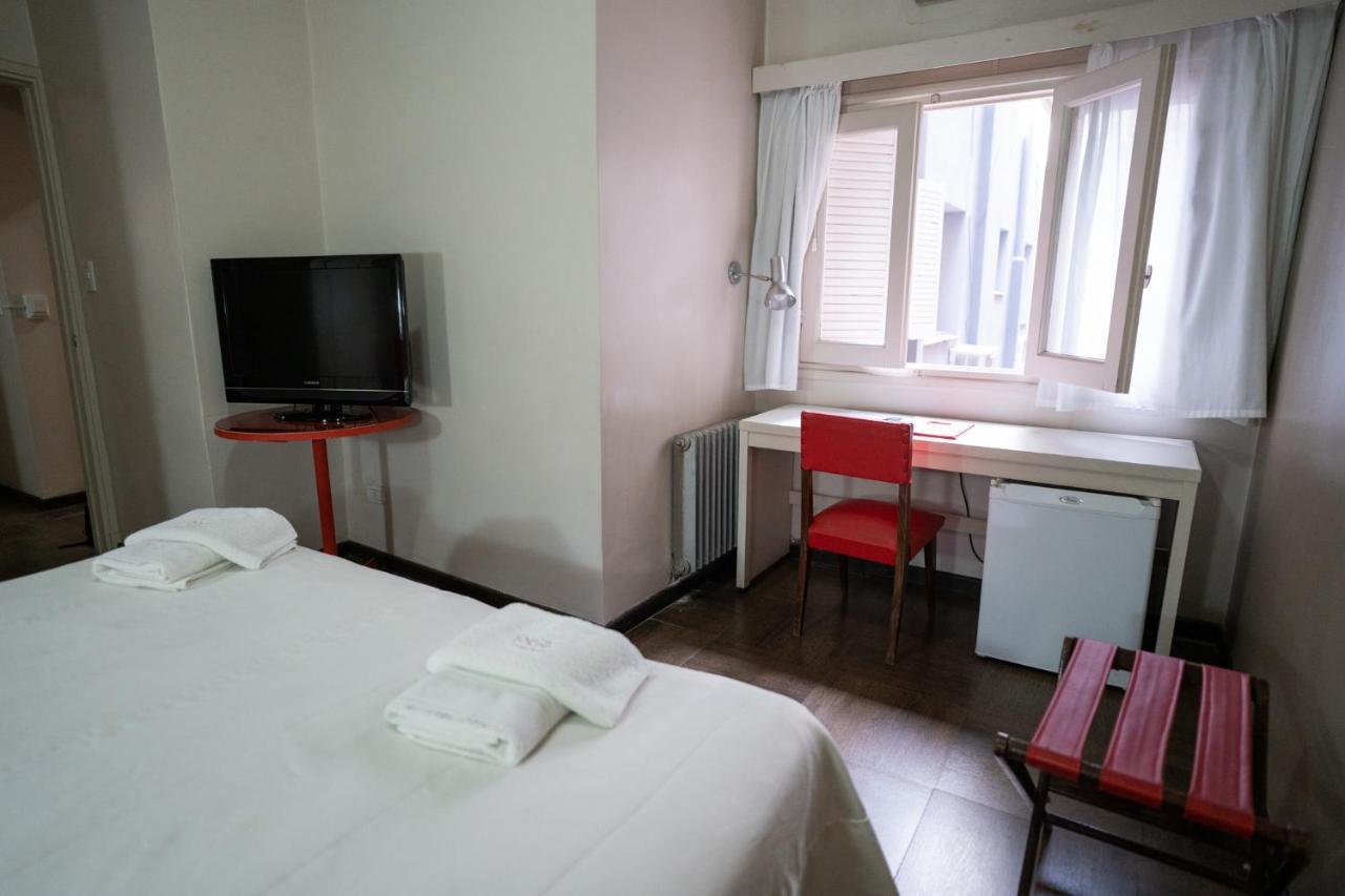 Quadruple Room,1353257128:JPEG