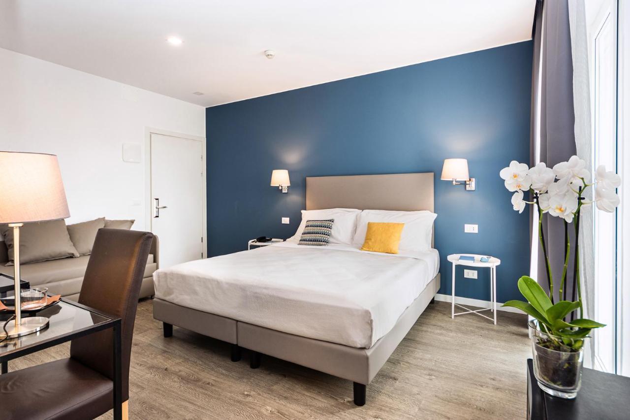Superior Double or Twin Room Terrace,1354777280:JPEG