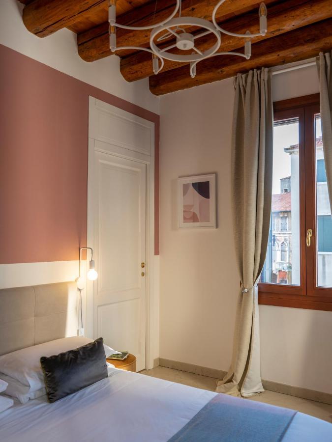 Superior Double Room,1354798940:JPEG