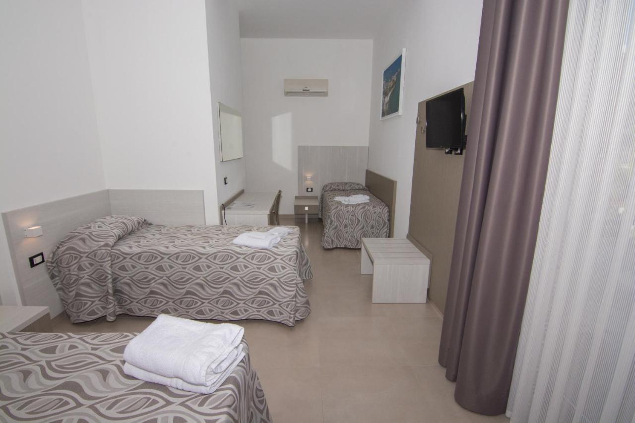 Superior Quadruple Room,1586841894:JPEG