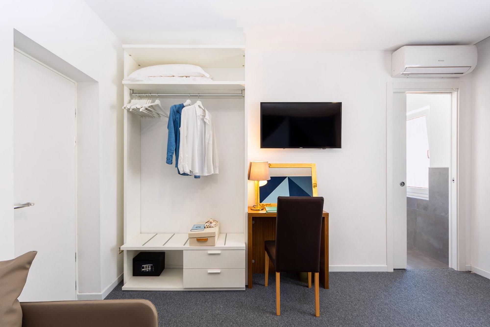 Double or Twin Room Extra Bed,1354777337:JPEG