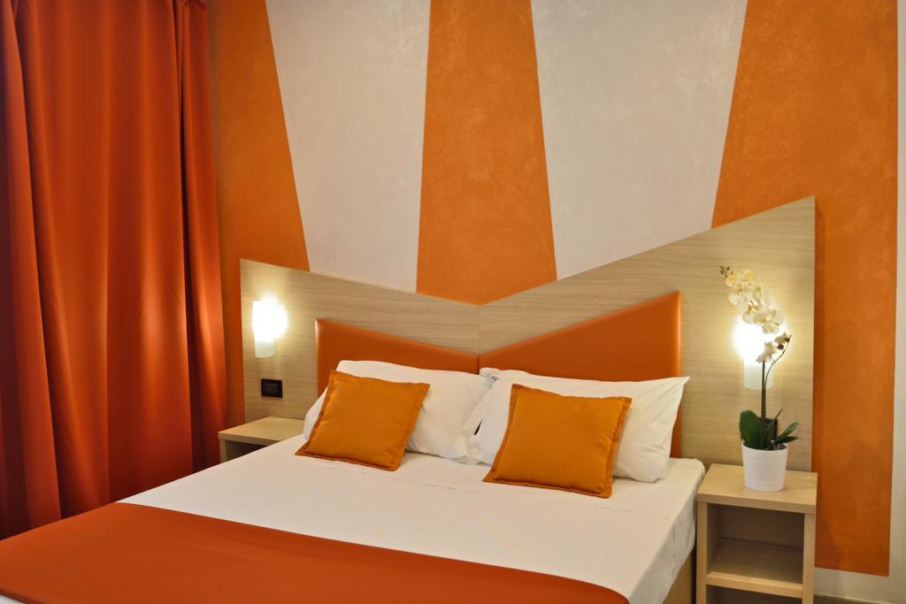 Classic Double or Twin Room,135698019:JPEG